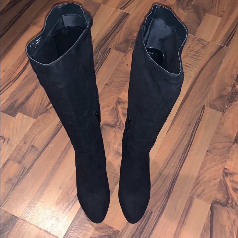 Steve Madden, Madden girl boots